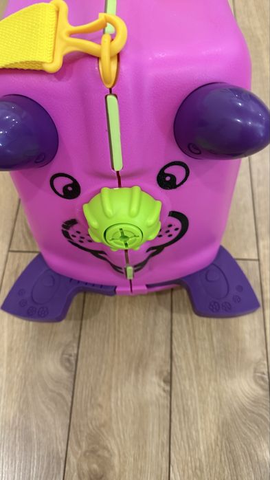 Детский чемодан