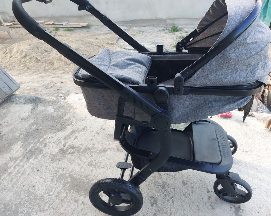 Carucior bebe în stare buna!