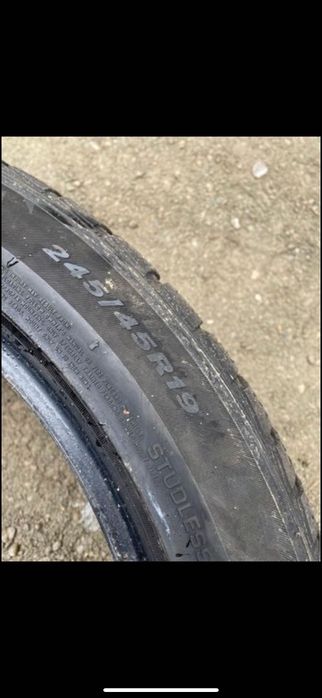 Vand 4 anvelope de iarna R19 in doua dimensiune Nexen