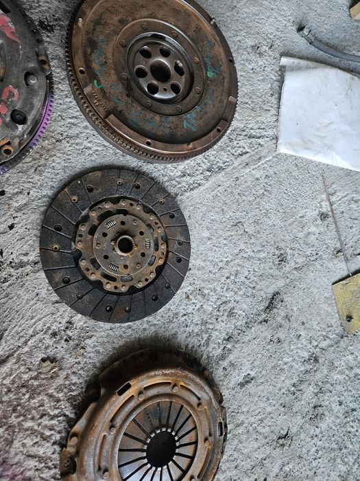 Ambreiaj Sharan 1.9 116 131 cai