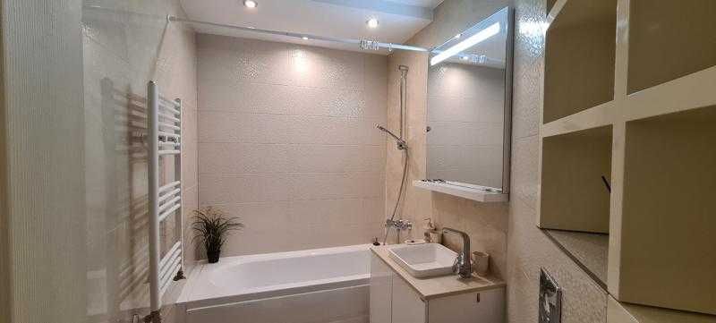 Продава се Четиристаен апартамент в София, Яворов - 100 кв.м за 1340 €/кв.м - Снимка #5