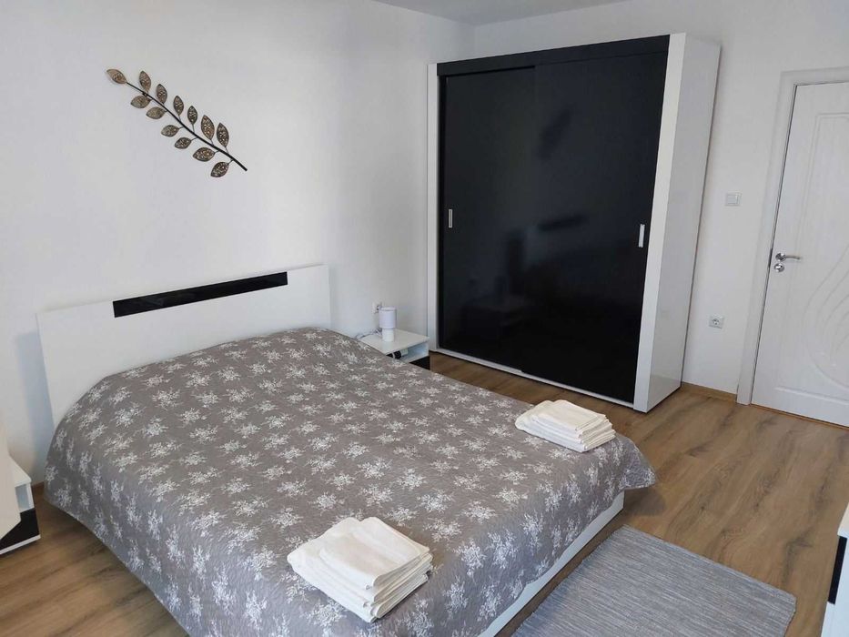 Отдава под наем двустаен апартамент до Манастира, гр. Казанлък