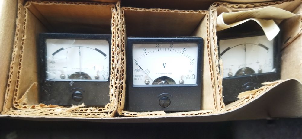 Продам измерительные приборы. СССР. Вольтметр