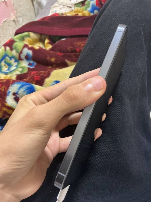 Samsung a56 sotiladi