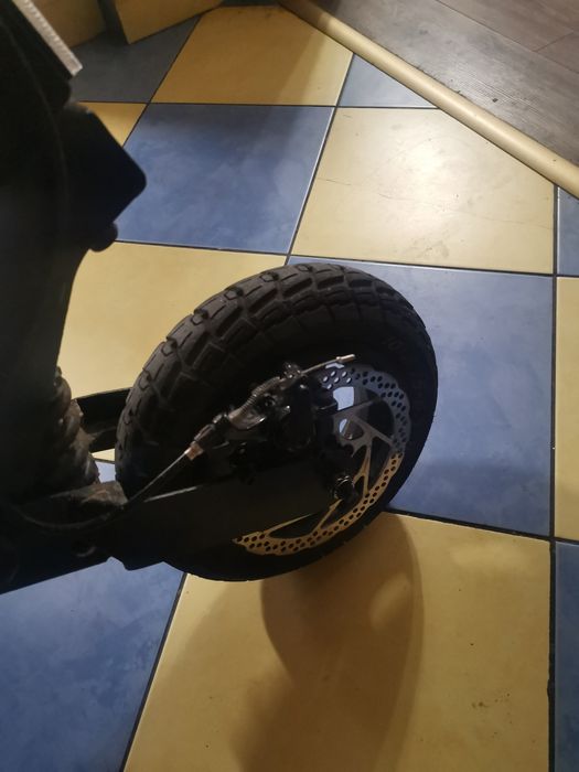 Vând sau schimb. Kukirin G2 în stare foarte buna