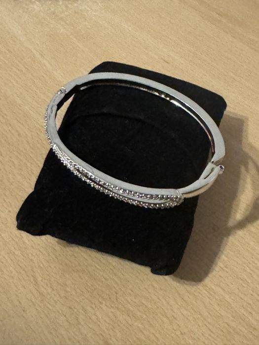 Гривна Сваровски