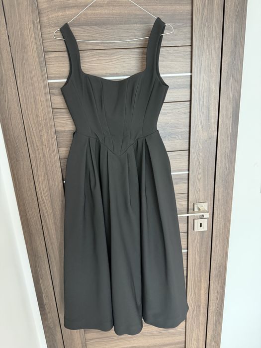 Официалн рокля Alessa XS