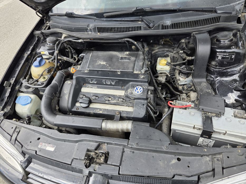 Golf 4 1.4 16v axp , pentru piese