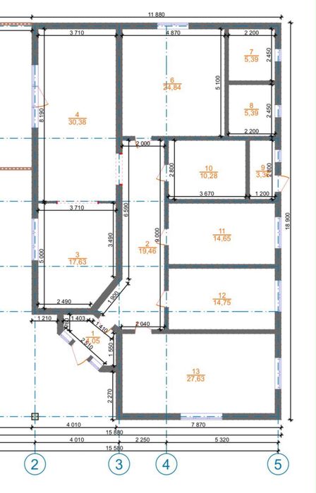 Участок с недостроенным домом