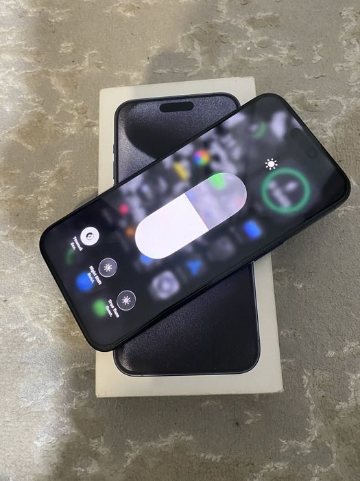 iPhone 15 pro max 256 gb