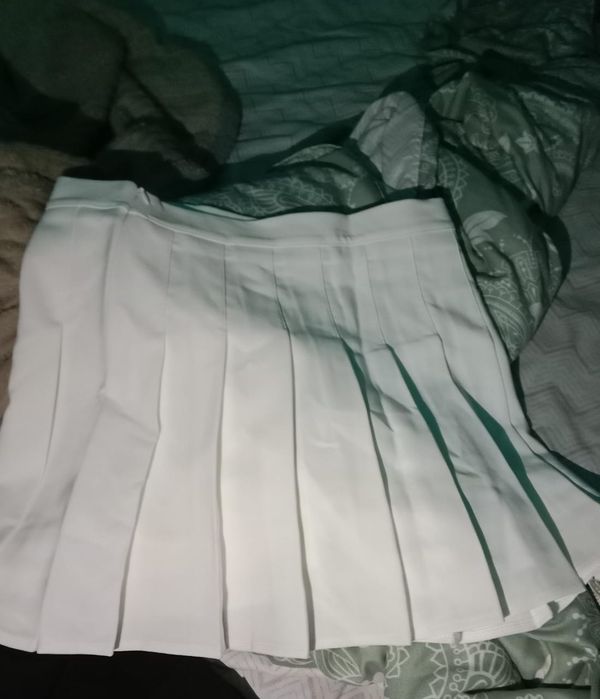 Юбочки белое и черное