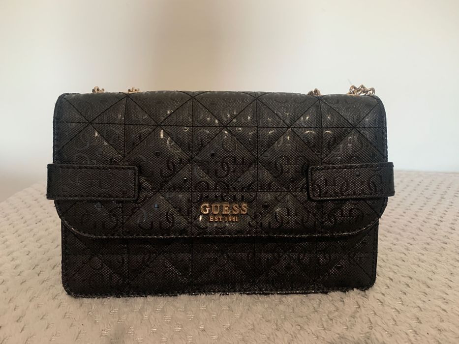 Guess оригинална чанта