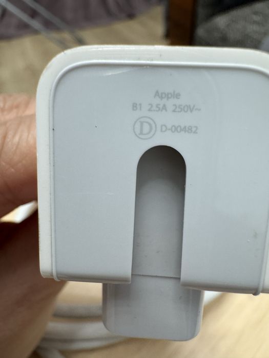 Оригинальный кабель-удлинитель для Macbook