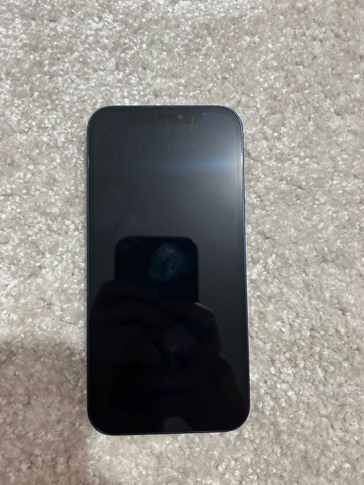 vand iphone 12 78% sanatate