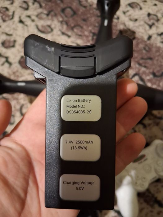 4-quadcopter-drona SJRC 7,4V 2500mA..cititi !