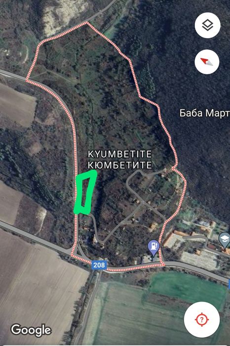 Парцел на главен път.