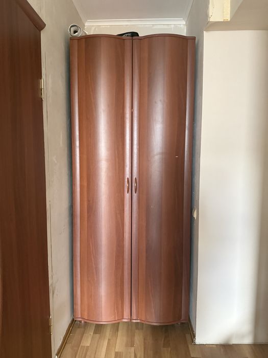 Продам шкаф для одежды