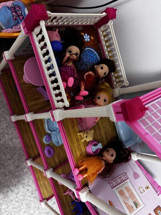 Продам домик и кухню