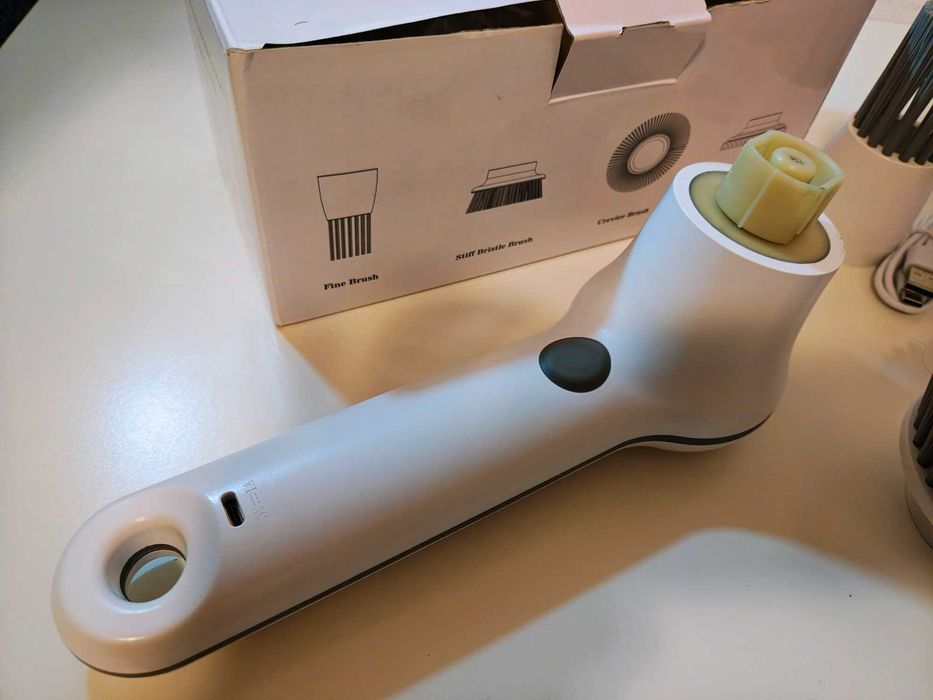 Perie rotativă AiLife A001 Scrubber, USB-C