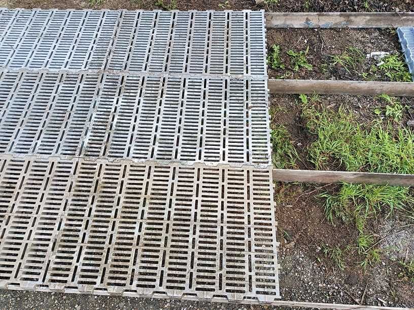 Пластмасови решетки за скаров под 6лв., 10лв., 24лв. > Moнтана