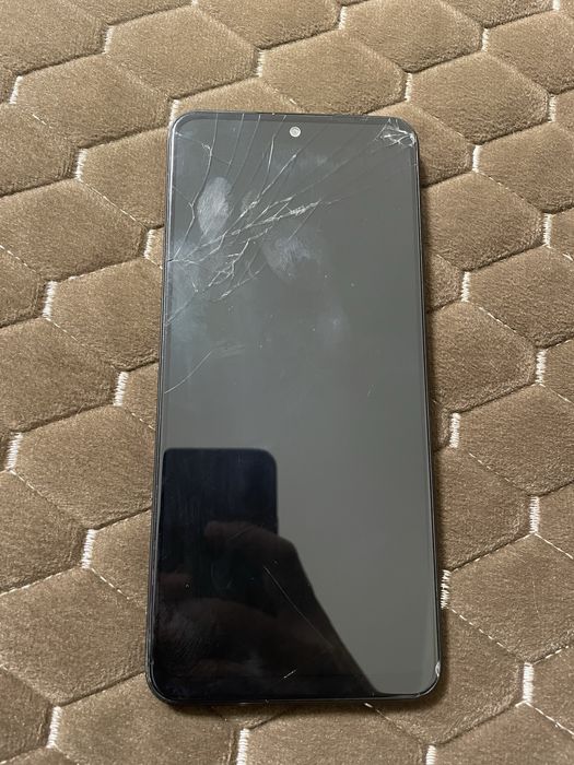 Редми ноте12 ………