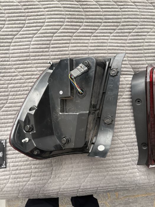 Продам фары на Кобальт