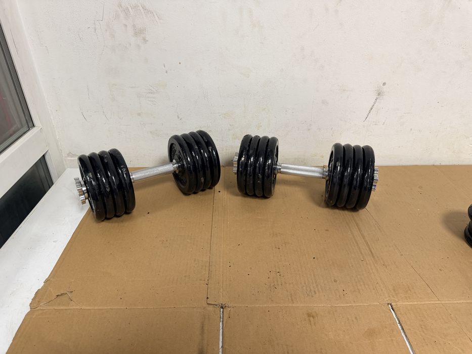 Gantere reglabile noi set yy45 kg. 22,5 kg+22,5 kg=45 kg pret promo 450 lei