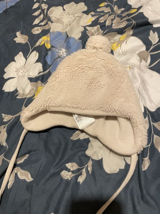 Шапка с подплата от полар 86-92 размер