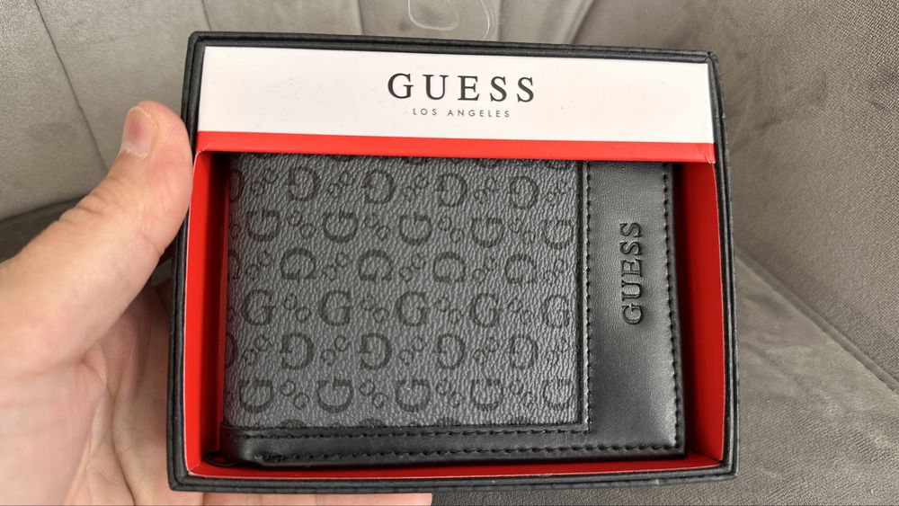 Portofel Guess, nou, cu eticheta