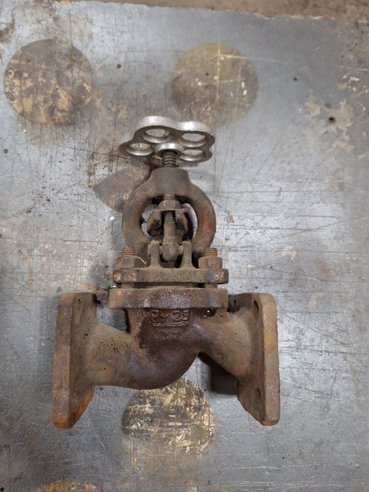 Задвижки 32 и 40