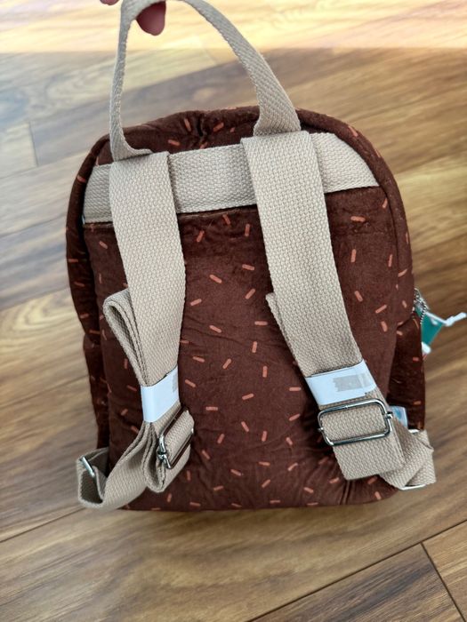 Детска раница и меки слушалки Squishmallows нов