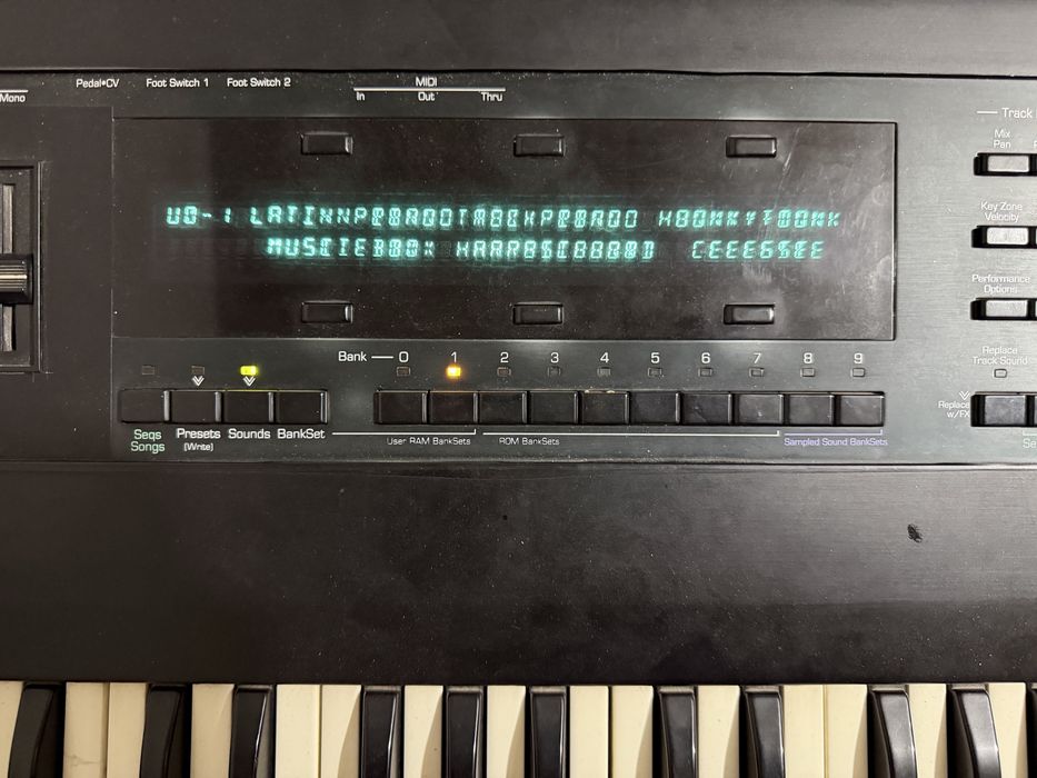 Ensoniq Профессионал Синтезатор
