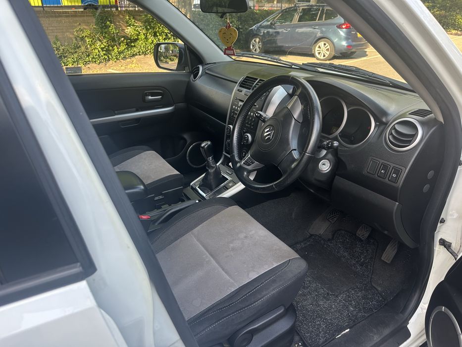 Suzuki grand vitara