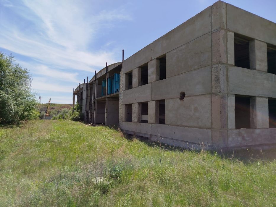 Здание на разбор