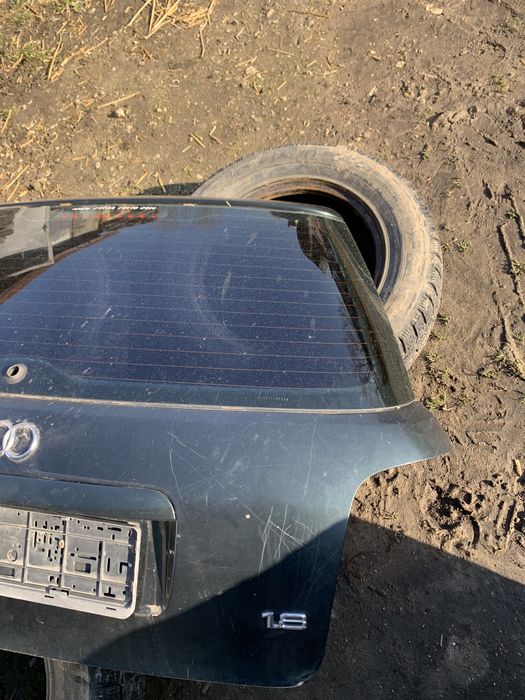 Пета врата / Багажник Audi A4 B5 Avant