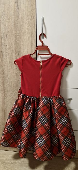 Детска празнична/коледна рокля 122-128