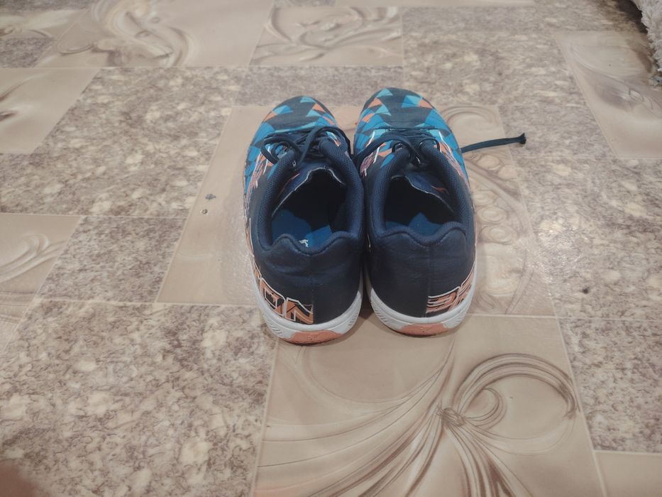 Продам Joma, размер 35-36 см