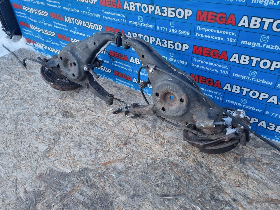 Рычаги задние на Space Runner.