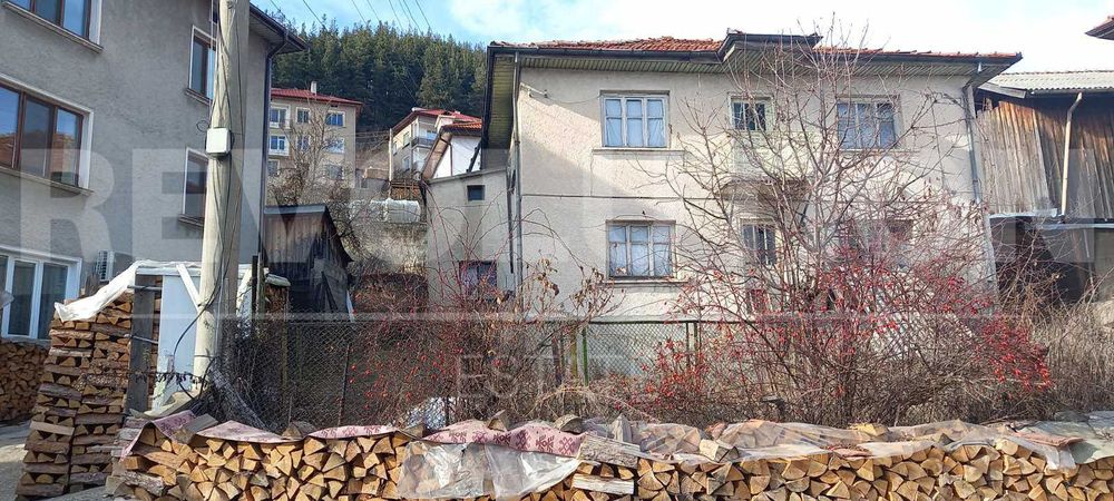 Продава се Къща в Доспат - 144 кв.м за 250 €/кв.м - Снимка #1