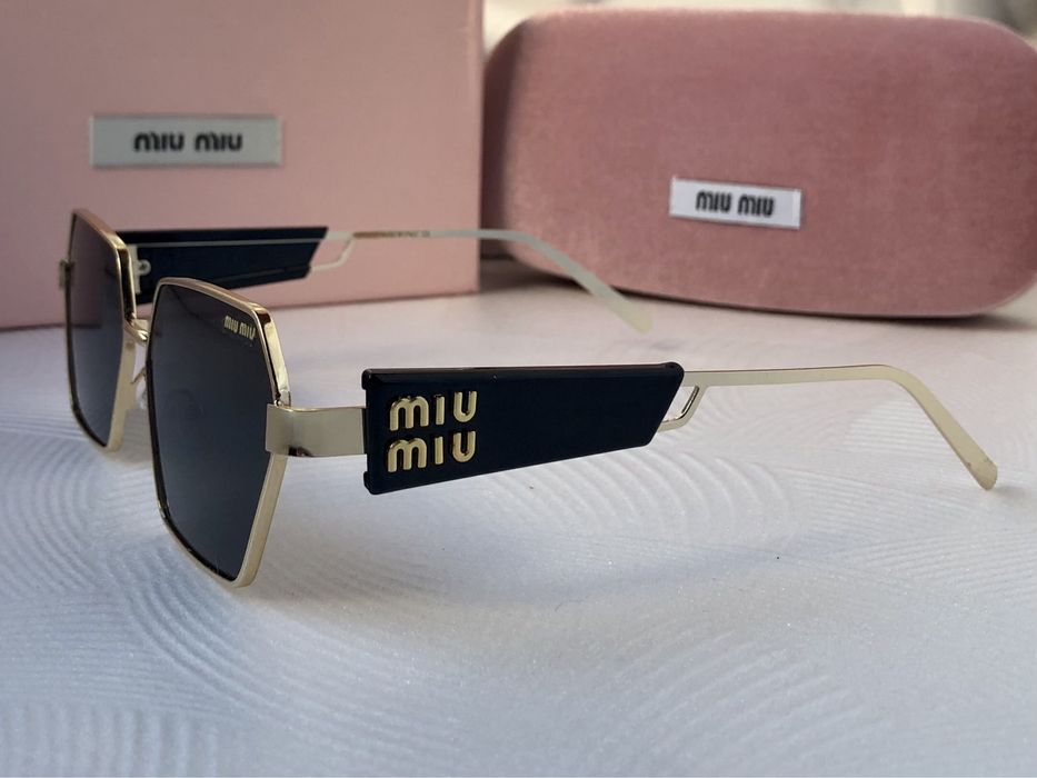 Дамски слънчеви очила осмоъгълни