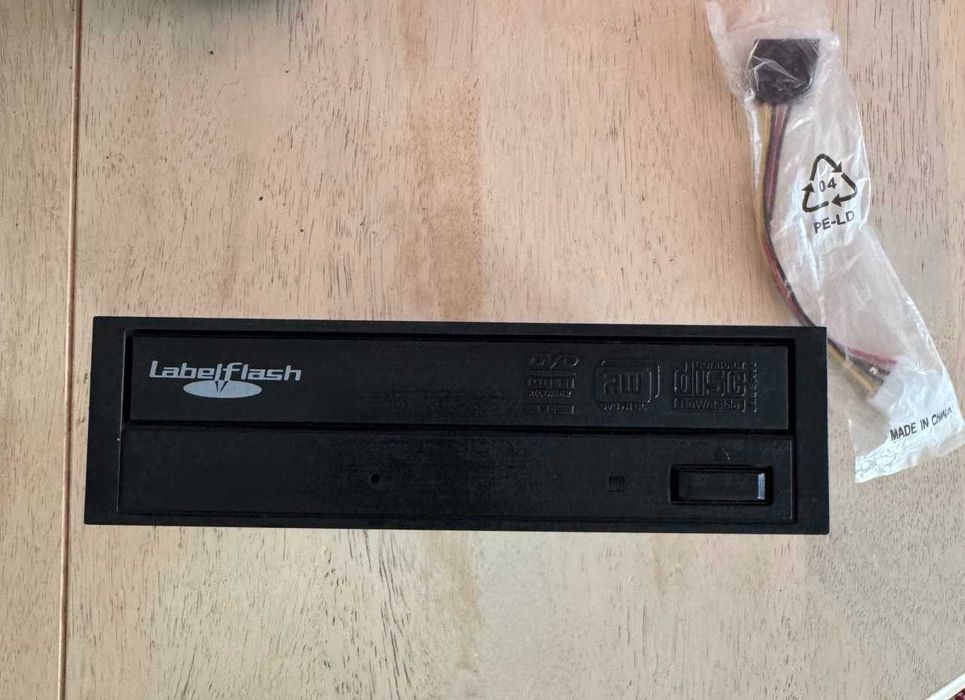 Продам DVD/CD привод Sony NEC Optiarc AD-7203S (SATA)