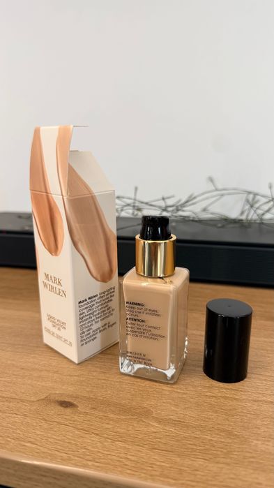 Mark Wirlen - Fond de ten Velvet sand beige / NOU / nedeschis