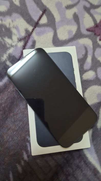 продаю Iphone 13 за 80тысяч