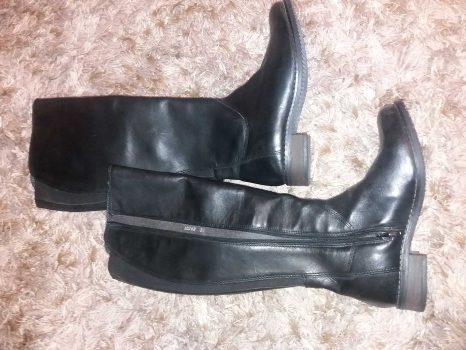 GRATUIT transport Cizme piele 37 NOI ! Foarte usoare , calitate