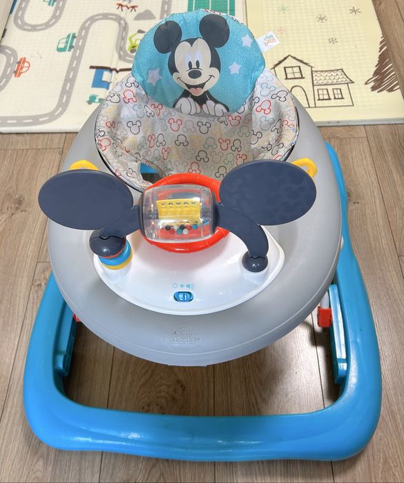 Музикална проходилка 2 в 1 Disney Baby - Mickey Mouse