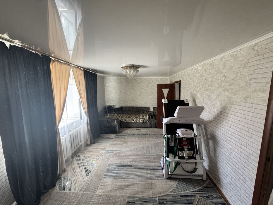 Продам дом в камышах