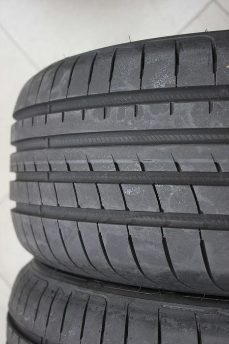 215/45-18 GoodYear летни гуми