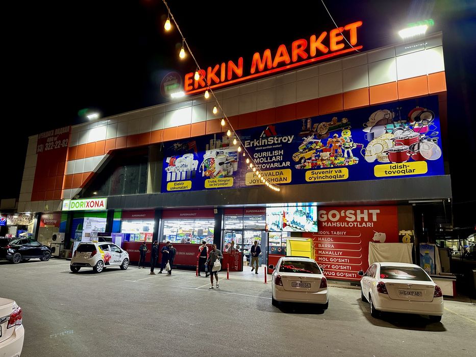 Arendaga 2-etaj. 340+270 (610) kvadrat ofis, magazin yoki kafe uchun.