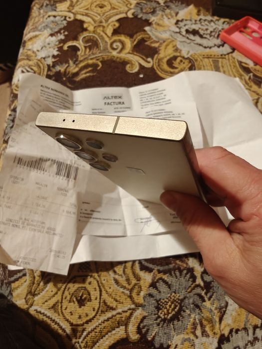 Samsung S24ultra culoare deosebita aspect impecabil garanție