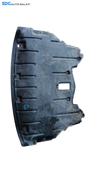 Scut Plastic Protectie Motor BMW X5 E70 3.0 D 2005 - 2013 Cod 8037195 51.75.8037195 [M8244]